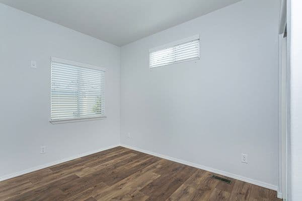 Image of Lot #49