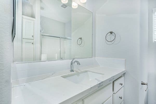 Image of Lot #49